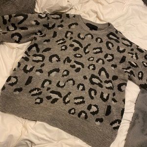 Kendall + Kylie cheetah printed sweater